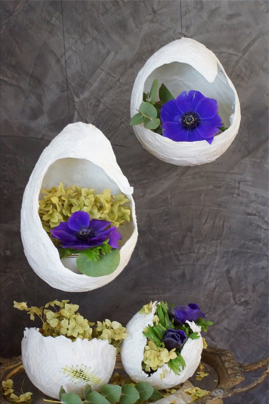 Schwebende Vasen *Papier DIY* Schwebende Vasen aus Papier DIY (Bildquelle: Living & Green)