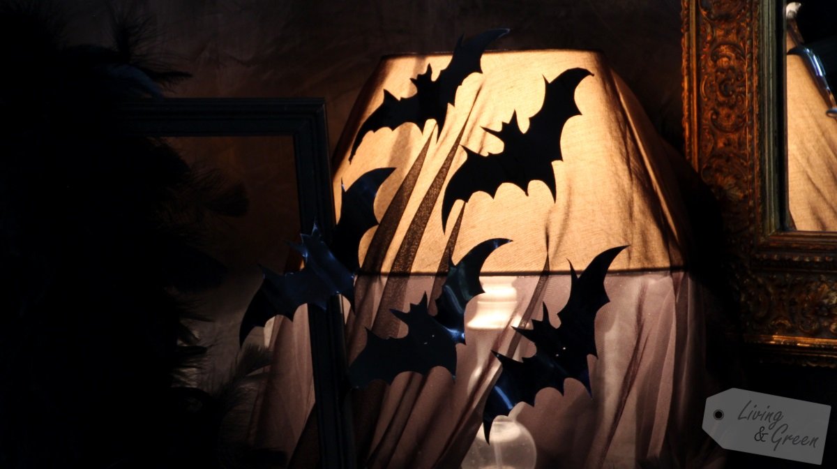 Tanz der Vampire *Dosen-Upcycling-DIY* - Fledermaus aus Dosen Upcycling