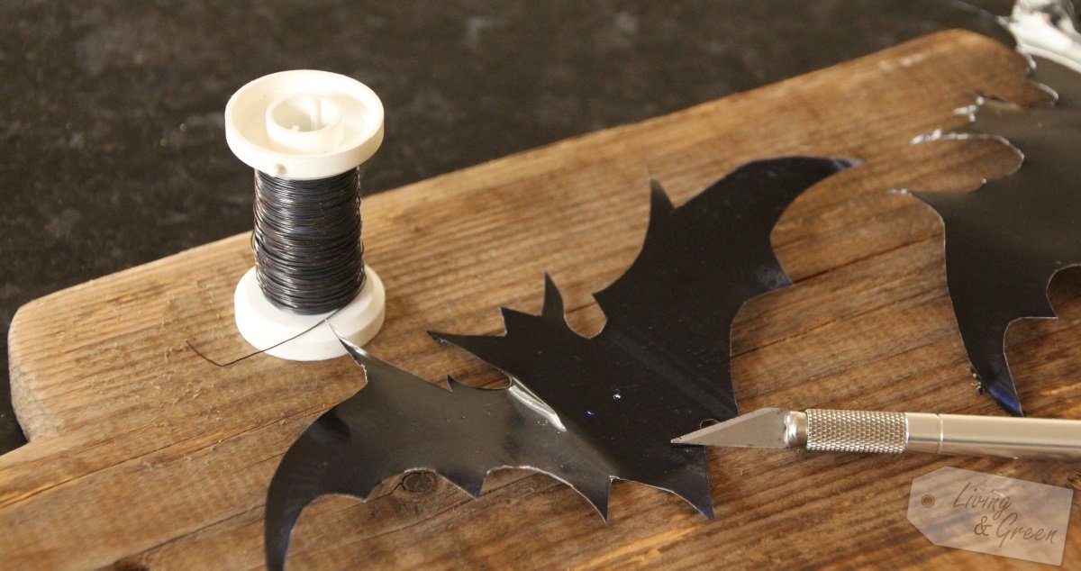 Tanz der Vampire *Dosen-Upcycling-DIY* - Fledermaus aus Dosen Upcycling