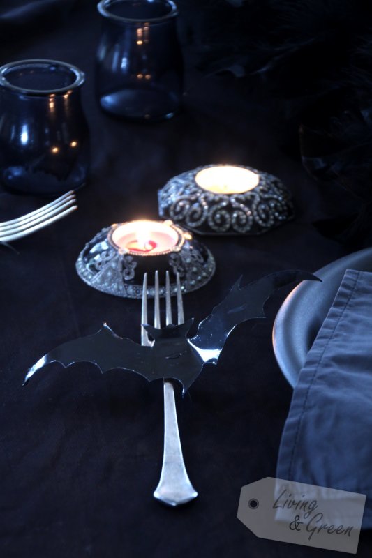 Tanz der Vampire *Dosen-Upcycling-DIY* - Fledermaus aus Dosen Upcycling