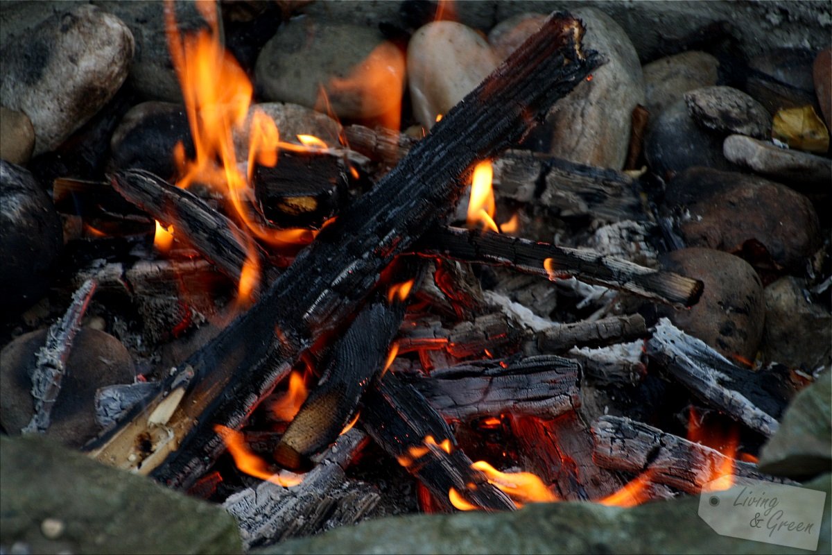 Some like it hot! Lagerfeuerromantik im eigenen Garten - Feuer