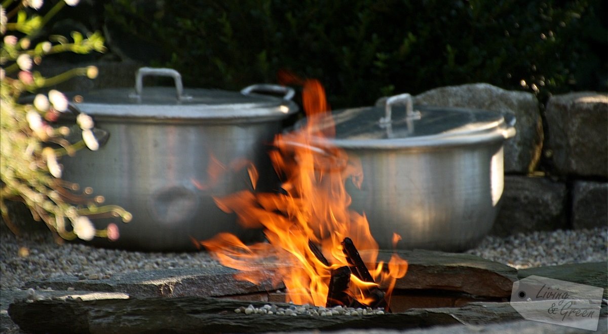 Some like it hot! Lagerfeuerromantik im eigenen Garten - Kochtöpfe