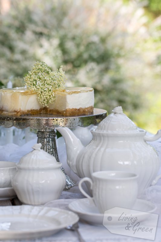 Eine Liebeserklärung * Holunderblüten-Torte * - Holunderblüten Joghurt Torte