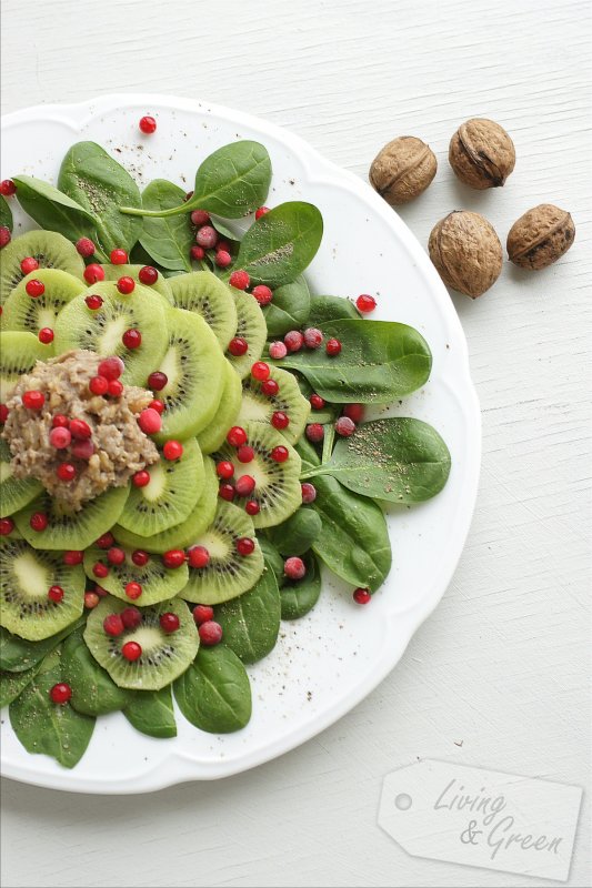 Winter *Kiwi-Spinatsalat mit Nusspesto* - Kiwi-Spinatsalat mit Nusspesto Rezept